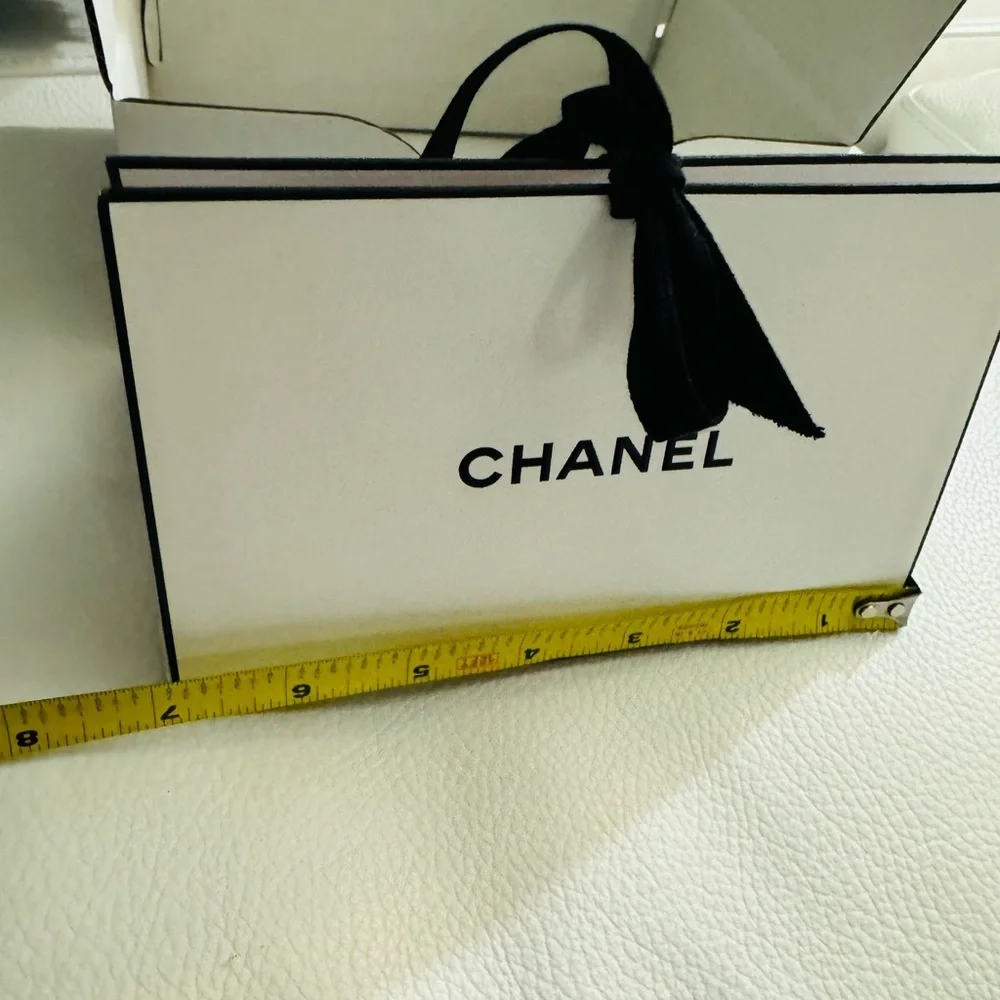 Chanel authentic Gift bag with Gift Message blank card and Envelope
